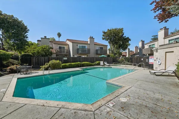 $869,000 | 142 Mission Drive, East Palo Alto, CA 94303