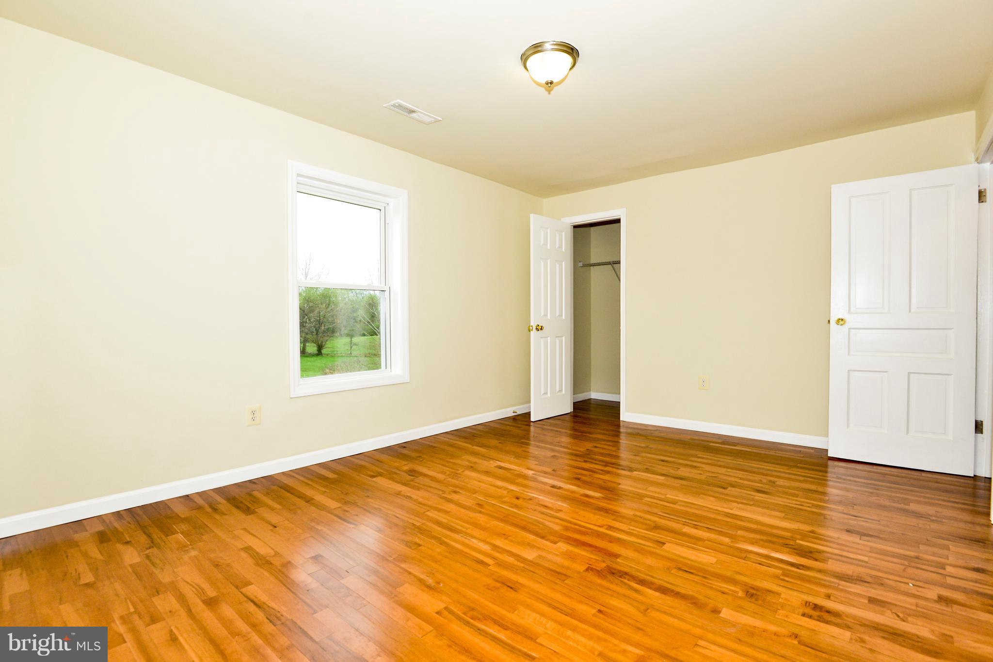 20300 Bucklodge Road Boyds, MD 20841 - Photo 16 of 23 Bedroom (Master)