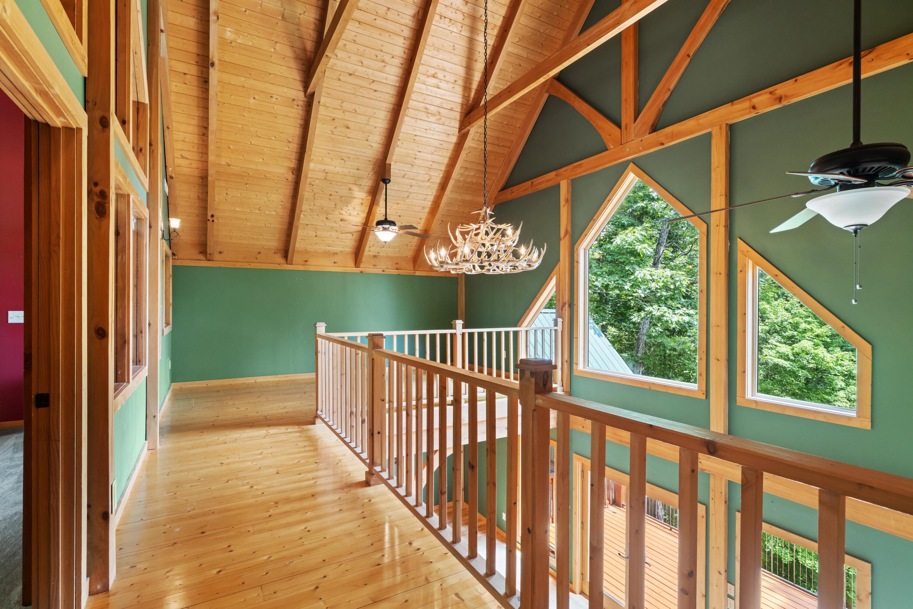 374 Laurel Road Townsend, TN 37882 - Photo 15 of 57 03