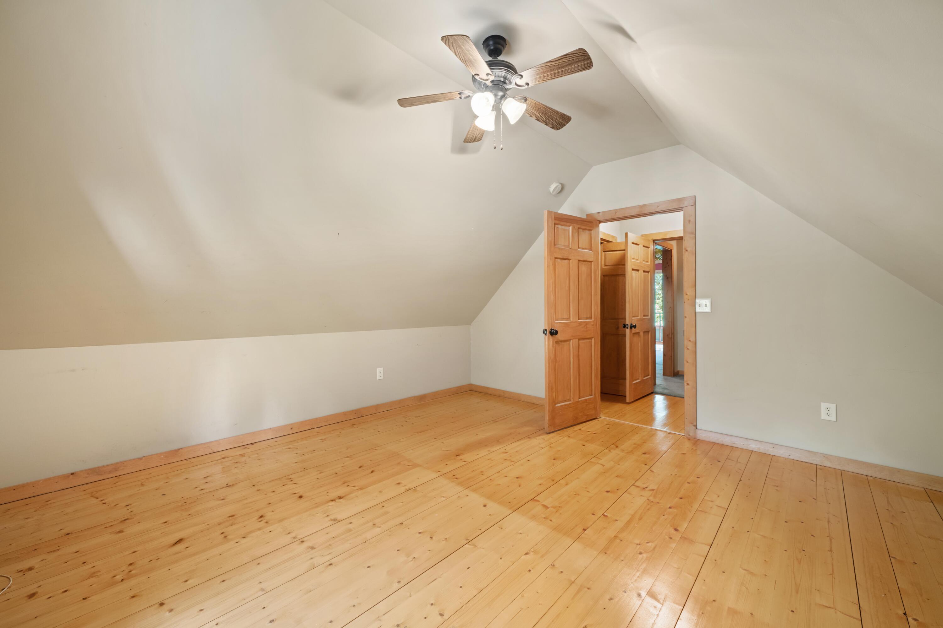 374 Laurel Road Townsend, TN 37882 - Photo 22 of 57 10