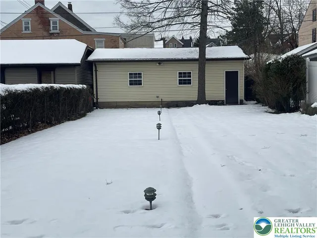 $295,000 | 744 Center Street, Bethlehem, PA 18018