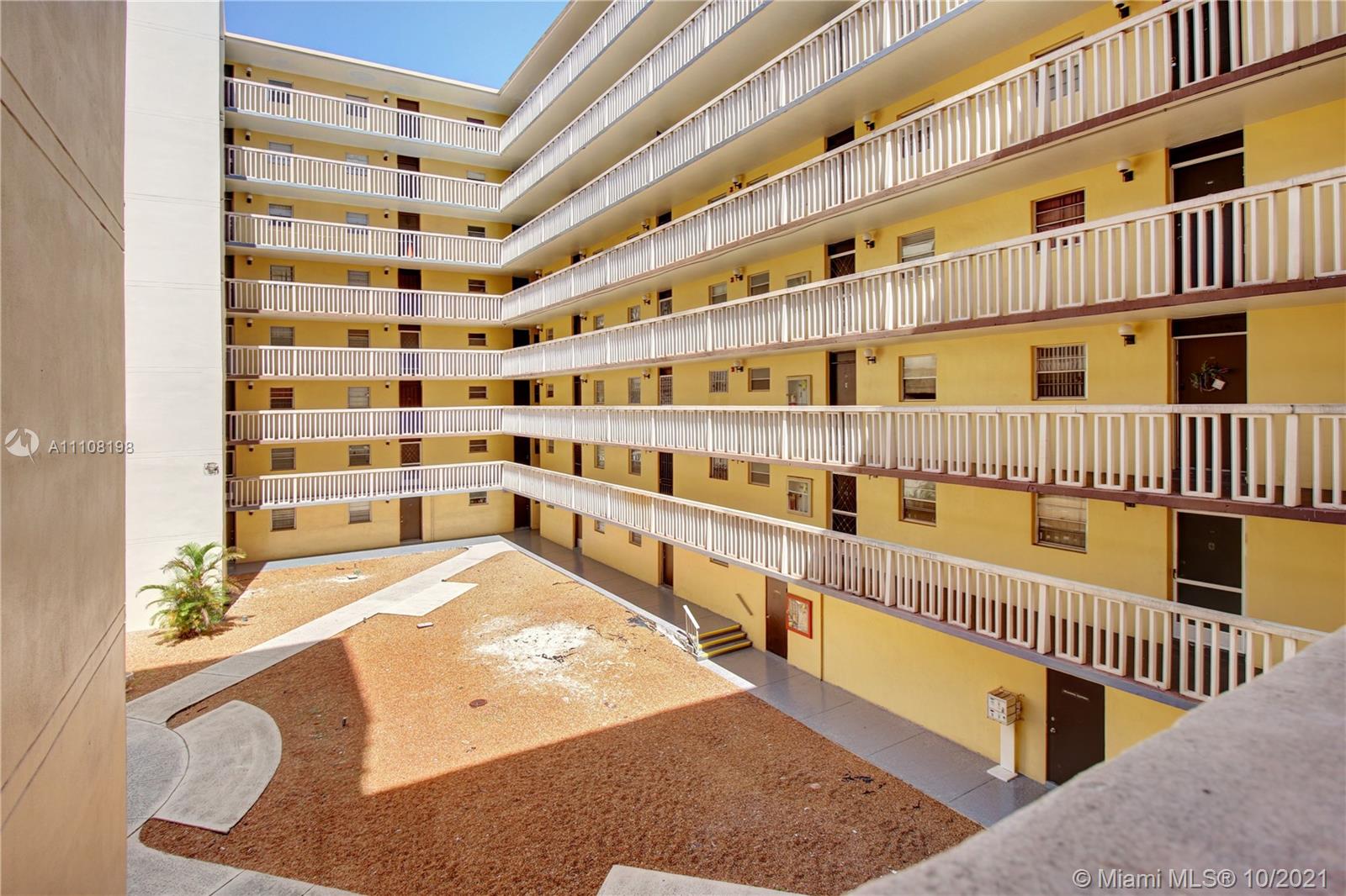 15600 Northwest 7th Avenue, Unit 3011 Miami, FL 33169 - Photo 23 of 30