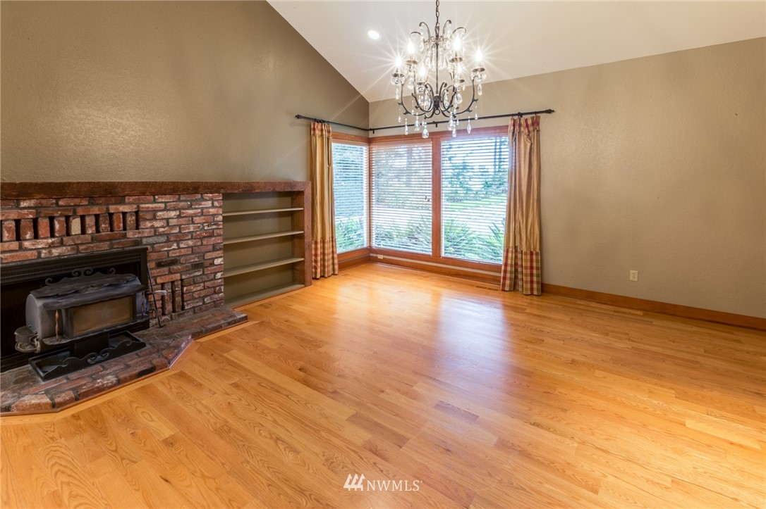 7421 Beebe Road Lynden, WA 98264 - Photo 3 of 25