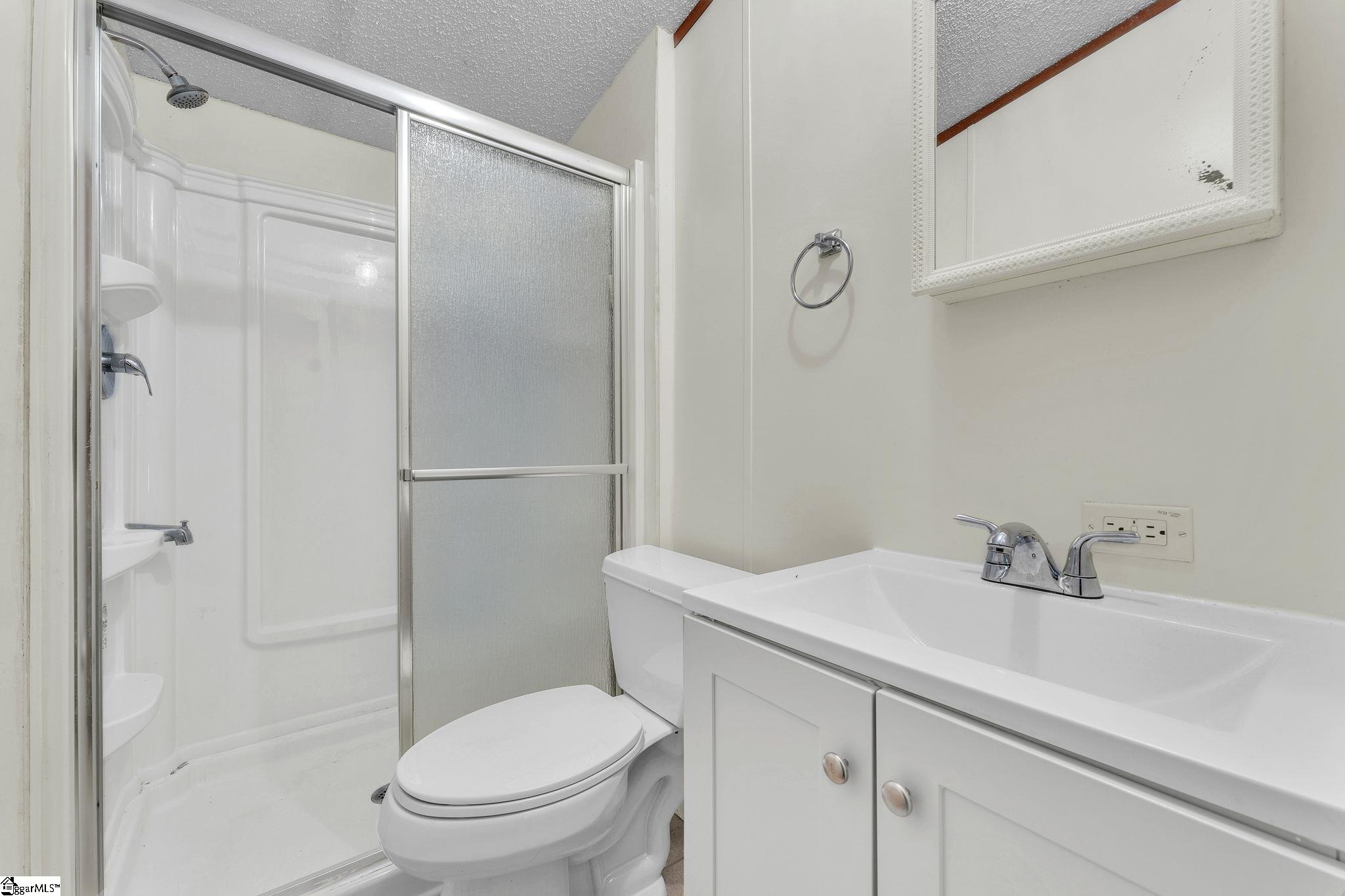 421 Brown Farm Road Seneca, SC 29678 - Photo 17 of 25