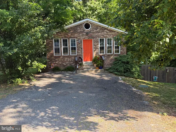 $340,000 | 729 Spruce Drive, Lusby, MD 20657