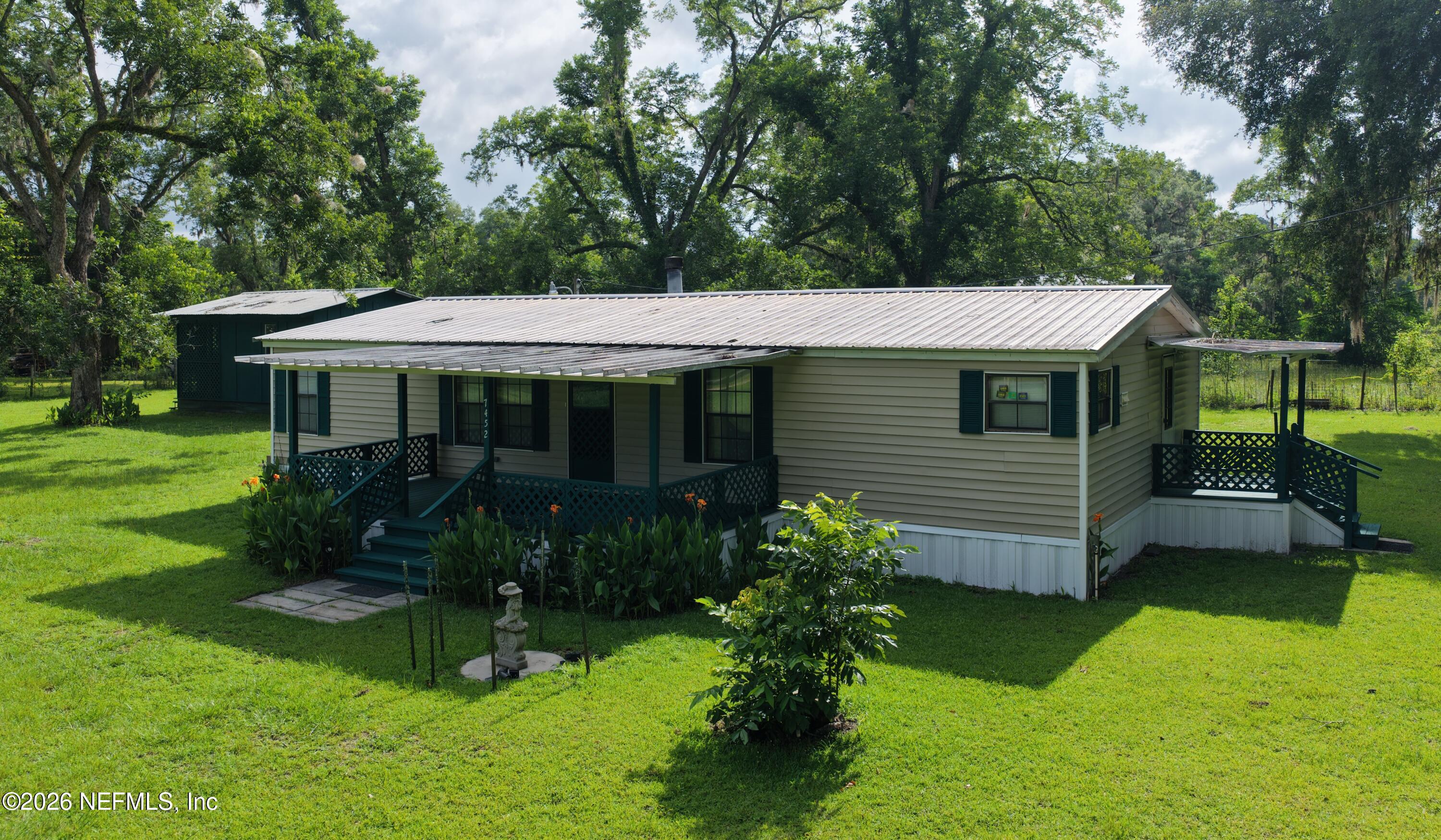 7452 129th Road Live Oak, FL 32060 - Photo 2 of 12 .