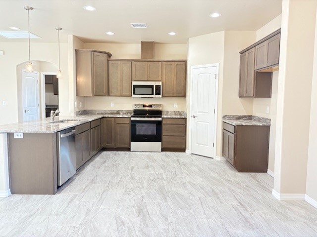9691 North Atossa Road Kingman, AZ 86401 - Photo 10 of 36 Kitchen