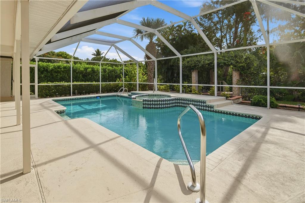 128 Viking Way Naples, FL 34110 - Photo 26 of 29