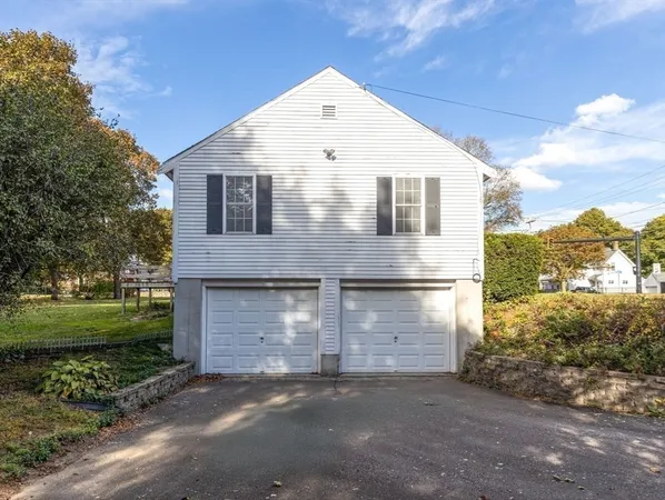$995,000 | 363-367 Washington Street, Walpole, MA 02032