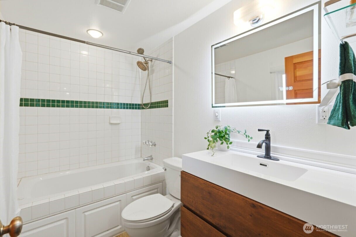 19500 Dahlstedt Road Burlington, WA 98233 - Photo 16 of 39