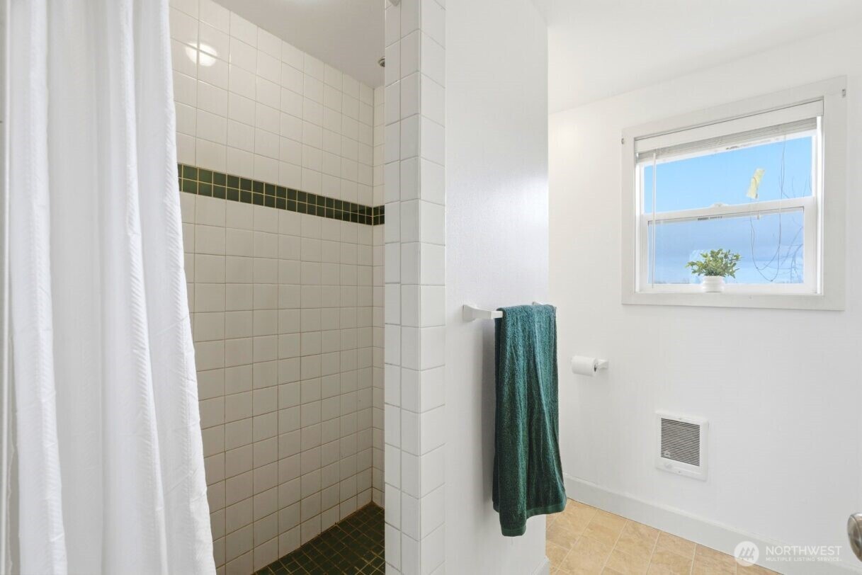 19500 Dahlstedt Road Burlington, WA 98233 - Photo 19 of 39