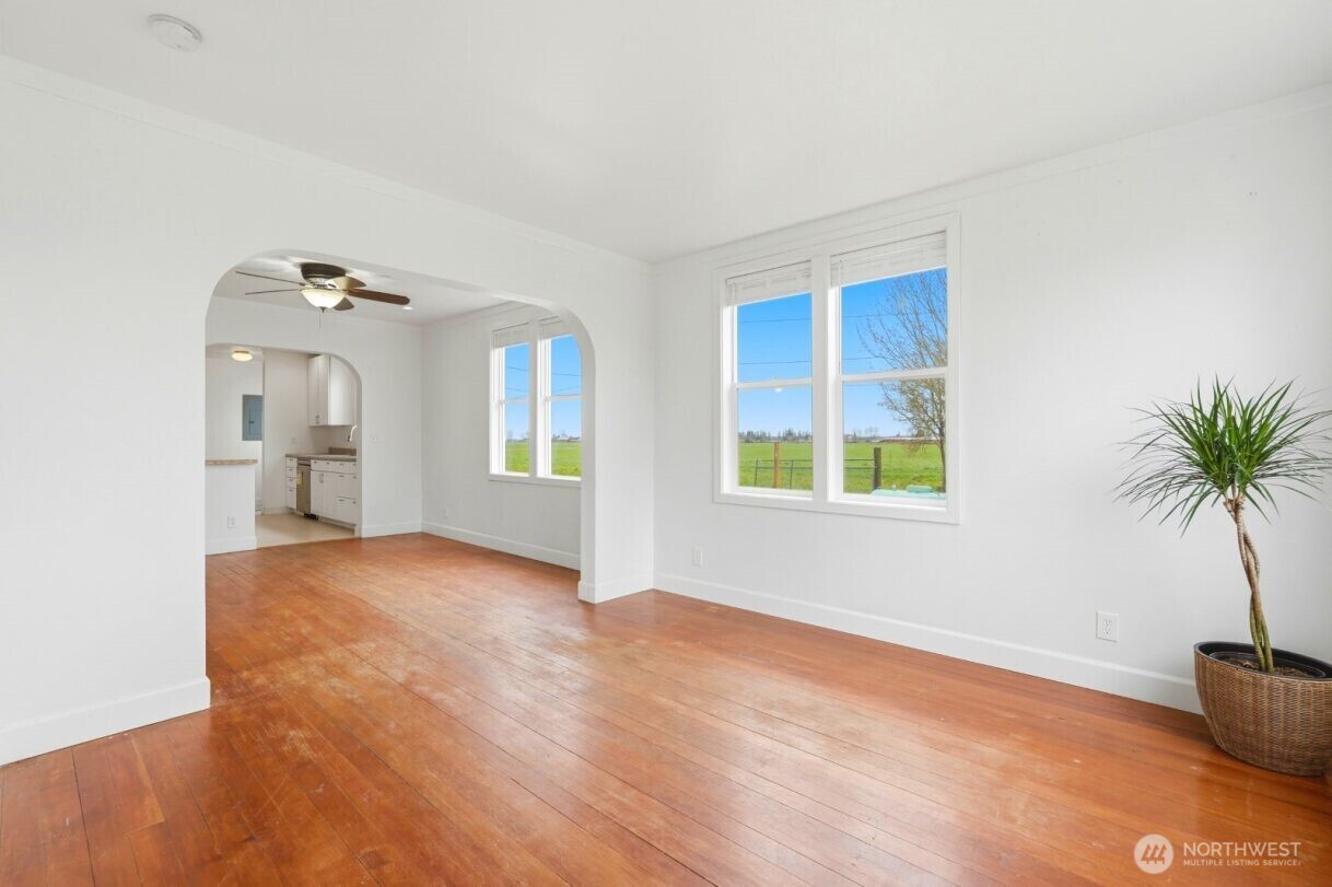 19500 Dahlstedt Road Burlington, WA 98233 - Photo 6 of 39