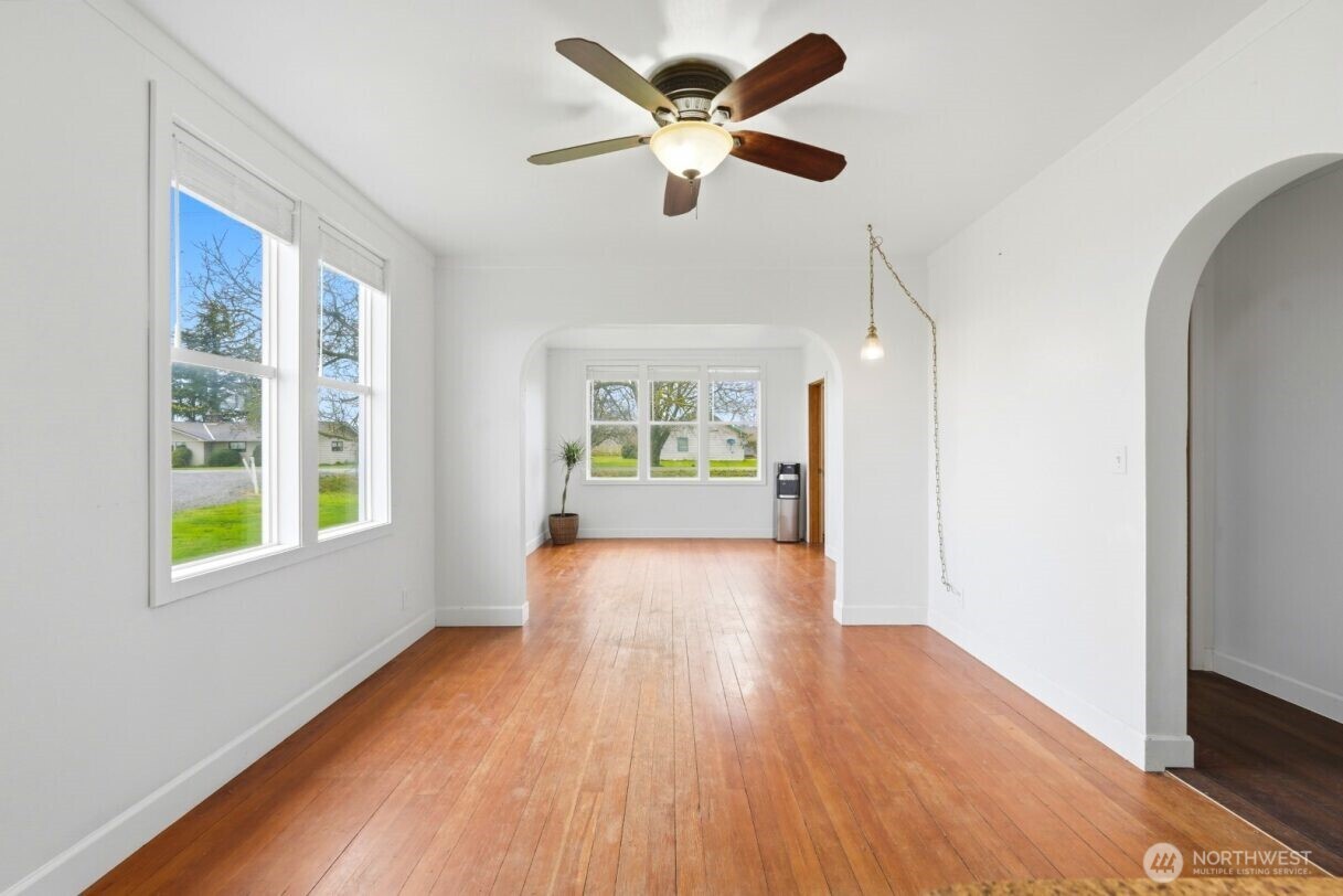 19500 Dahlstedt Road Burlington, WA 98233 - Photo 9 of 39