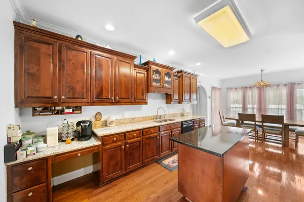 $544,900 | 215 Franklin Heights Drive, Winchester, TN 37398