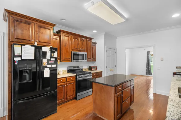 $544,900 | 215 Franklin Heights Drive, Winchester, TN 37398