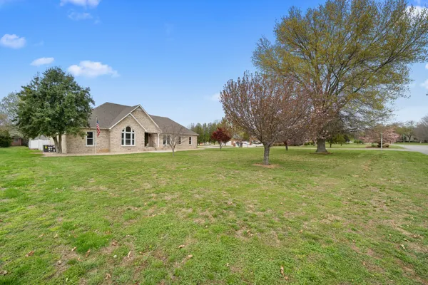 $544,900 | 215 Franklin Heights Drive, Winchester, TN 37398