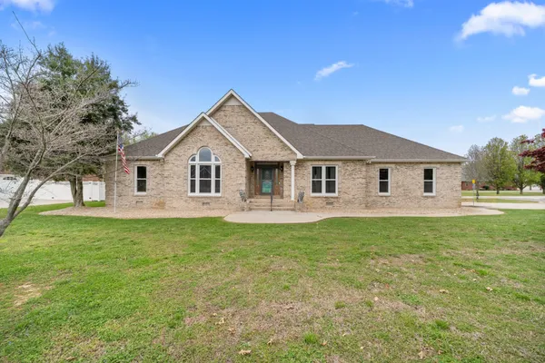 $544,900 | 215 Franklin Heights Drive, Winchester, TN 37398