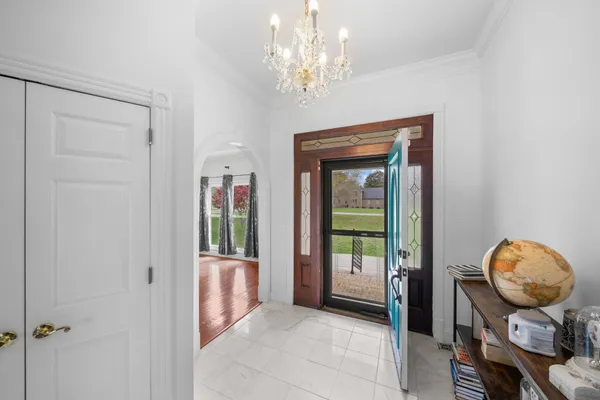 $544,900 | 215 Franklin Heights Drive, Winchester, TN 37398