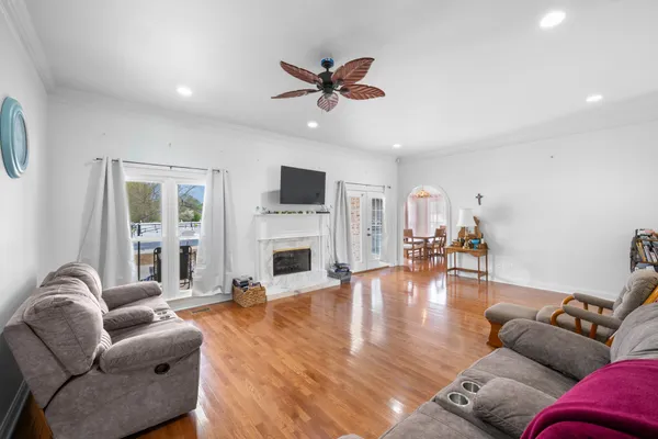 $544,900 | 215 Franklin Heights Drive, Winchester, TN 37398