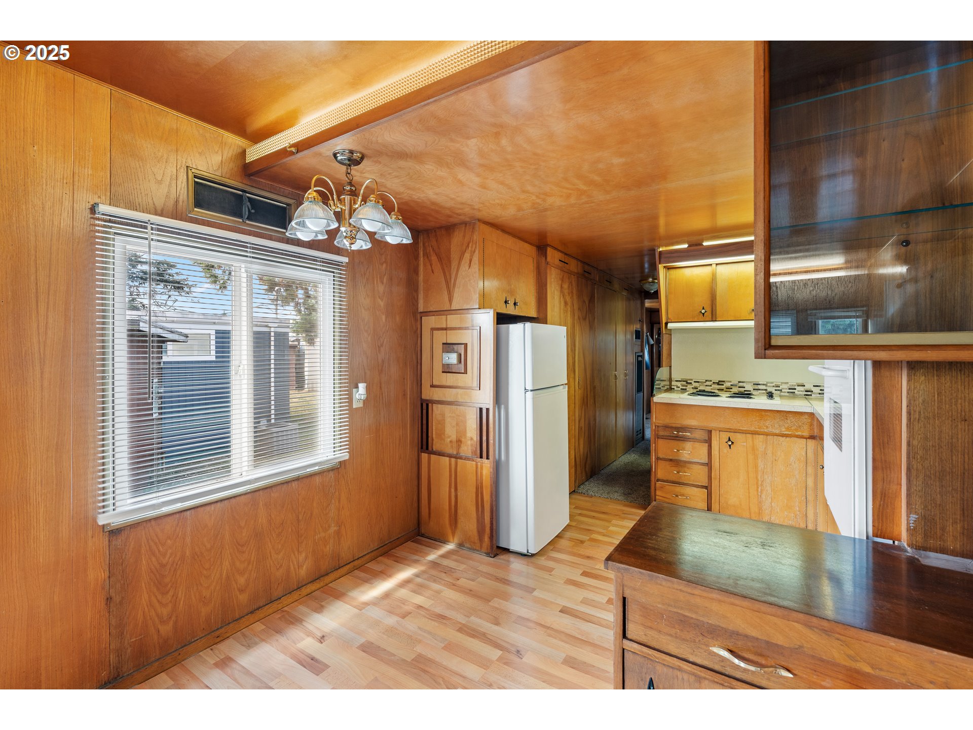 1625 Henderson Avenue Eugene, OR 97403 - Photo 20 of 20 a view of a kitchen with a sink
