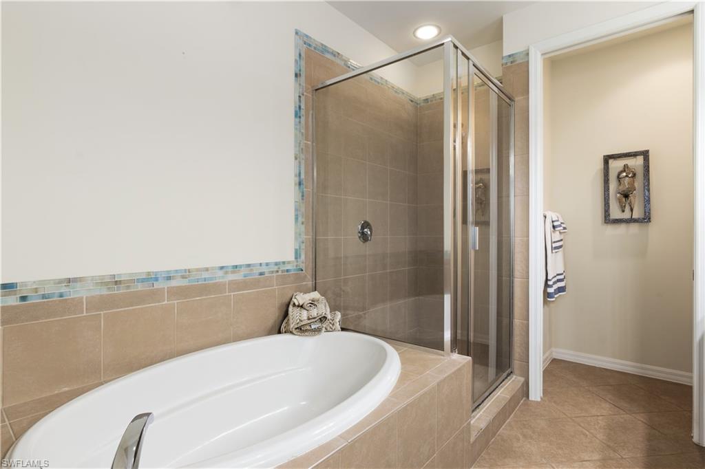 8993 Cambria Circle, Unit 1907 Naples, FL 34113 - Photo 20 of 48