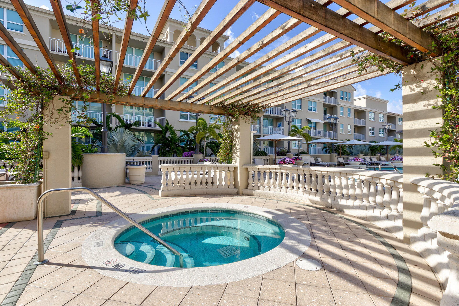 99 Southeast Mizner Boulevard, Unit 738 Boca Raton, FL 33432 - Photo 31 of 36 66-web-or-mls-82-print-47__mg_1083_4_5