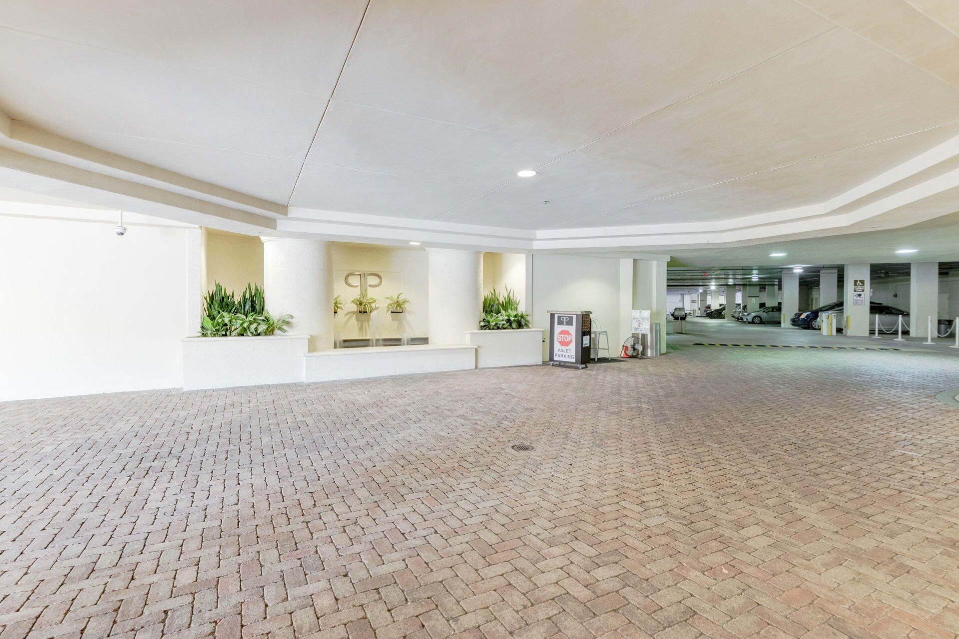 99 Southeast Mizner Boulevard, Unit 738 Boca Raton, FL 33432 - Photo 32 of 36 68-web-or-mls-84-print-49__mg_1095_6_7