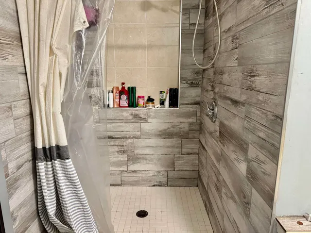 $299,000 | 6 Hooker Avenue, Barre, VT 05641