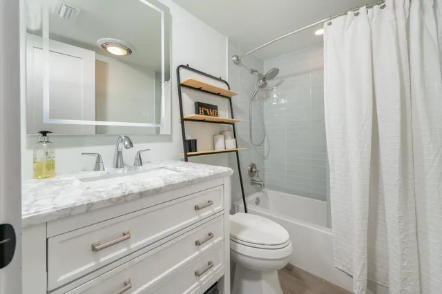 a view of a garden with pathway