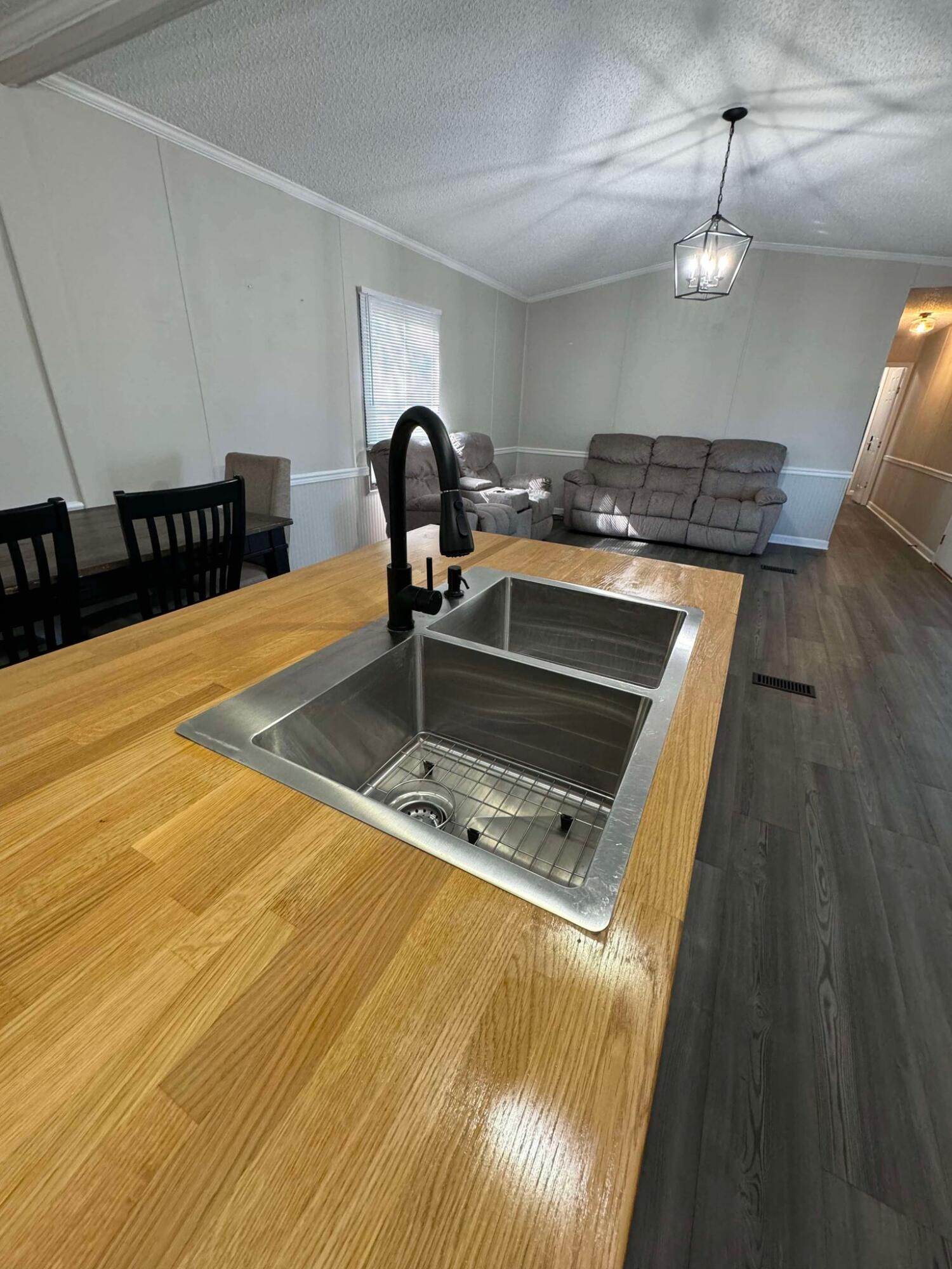 2313 Gentry Mill Road Russell Springs, KY 42642 - Photo 8 of 28 462289667_541044408301276_28350165045207