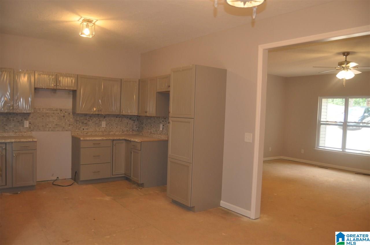 714 Beck Road Oxford, AL 36203 - Photo 9 of 19