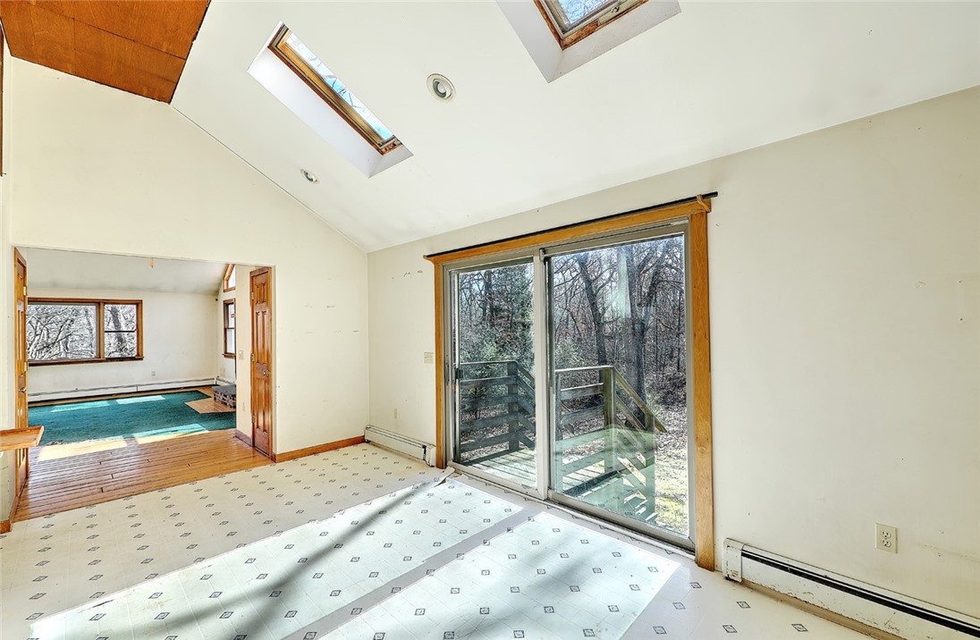 1313 Curtis Corner Road South Kingstown, RI 02879 - Photo 20 of 47