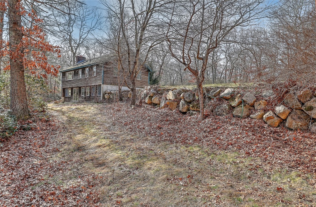 1313 Curtis Corner Road South Kingstown, RI 02879 - Photo 8 of 47