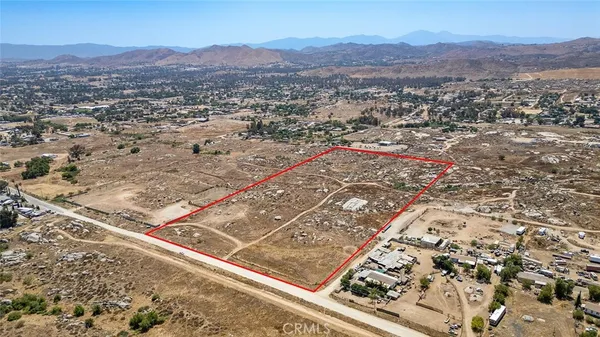 $475,000 | 19 Lukens Lane, Perris, CA 92570