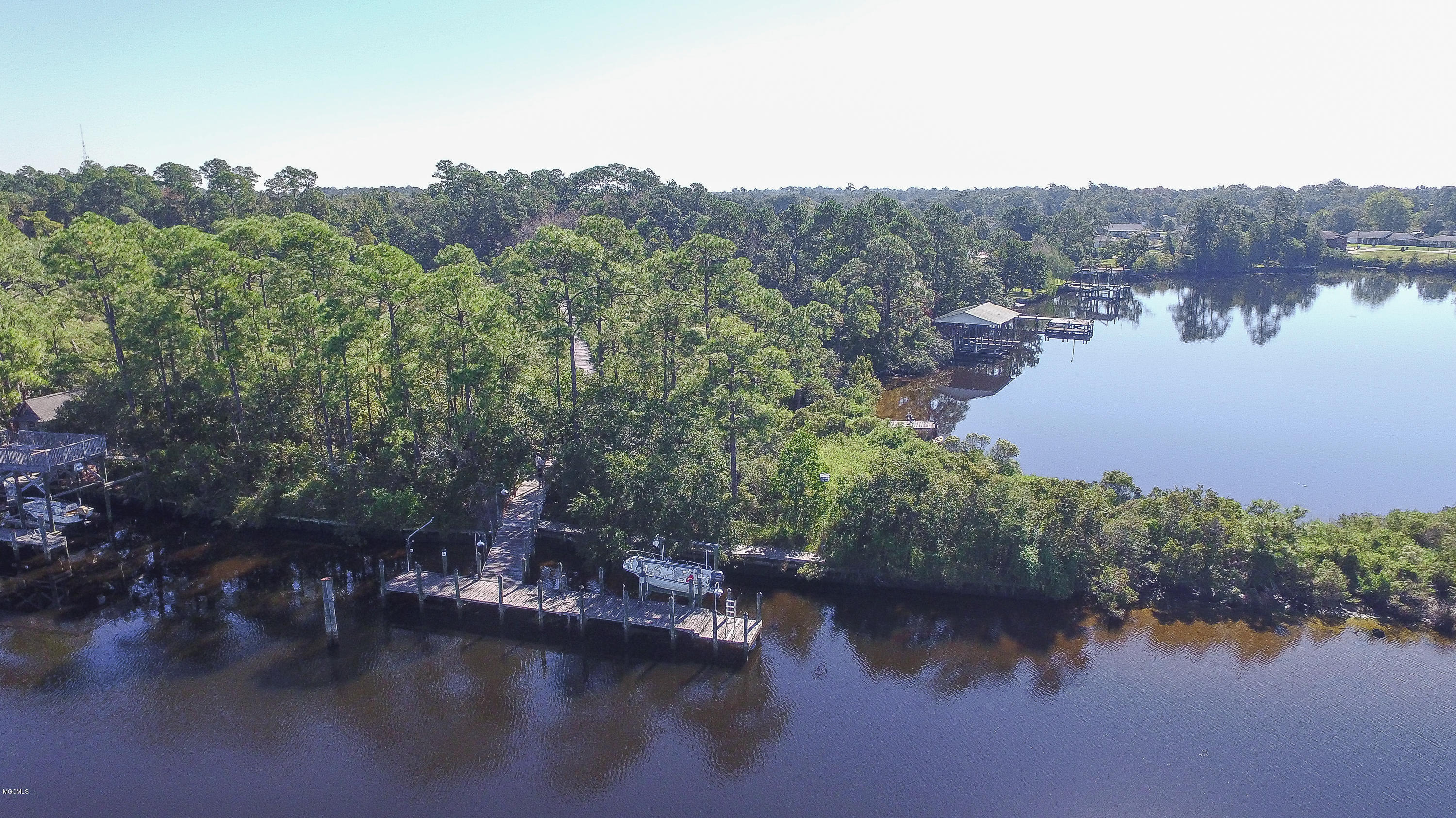 9153 Ridge Road Gulfport, MS 39503 - Photo 6 of 28 000-8