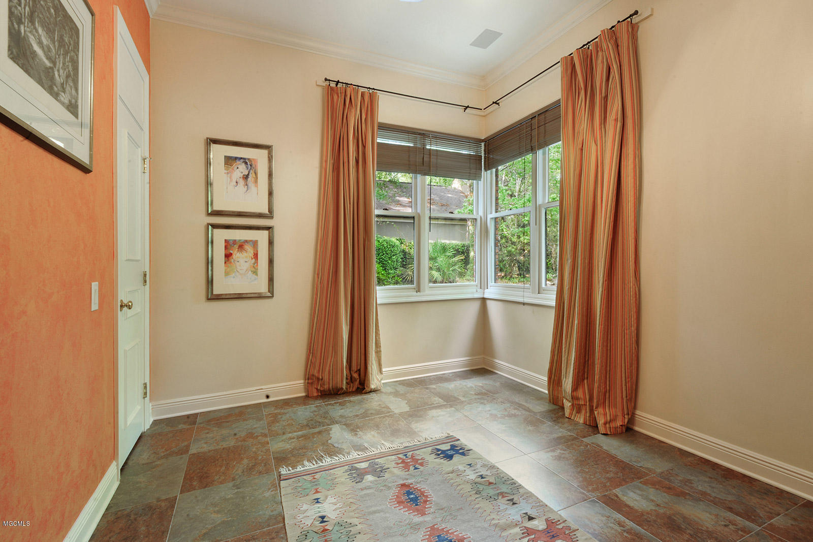 9153 Ridge Road Gulfport, MS 39503 - Photo 10 of 28 003_1600x1067_mls
