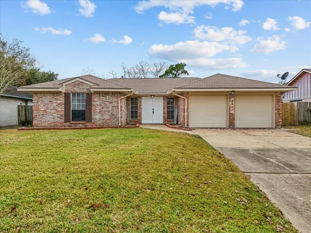 $239,900 | 2007 Yorktown Court North, League City, TX 77573