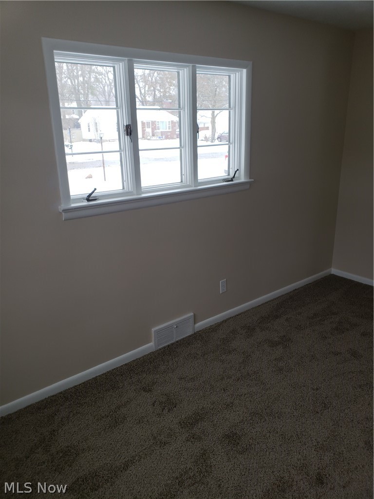 291 Stratford Road Akron, OH 44333 - Photo 19 of 31 Gallery Image 19