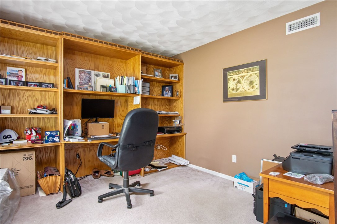 554 Hill Farm Road Coventry, RI 02816 - Photo 11 of 36