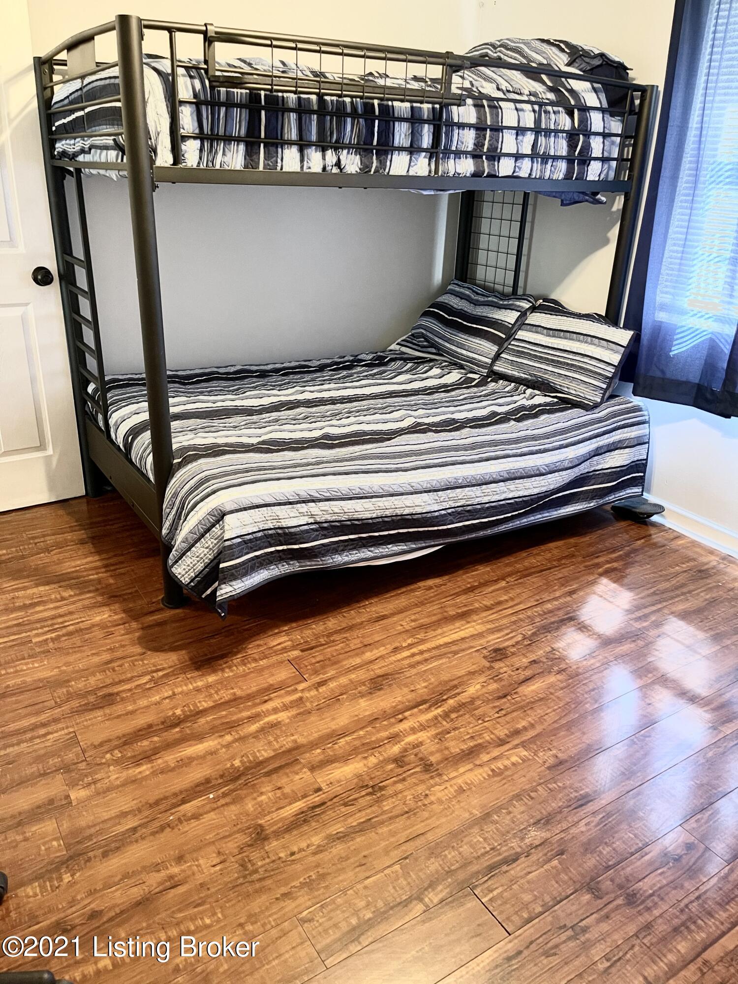 4703 Frel Road Louisville, KY 40272 - Photo 20 of 22 6B471426-8BD2-41CE-8EA3-0291BDE3CD3B