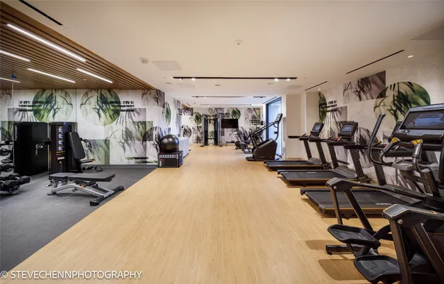 $519,400 | 1701 Hermann Drive, Unit 24B, Houston, TX 77004