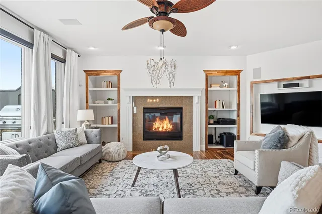 $1,199,500 | 7086 Esperanza Drive, Castle Pines, CO 80108