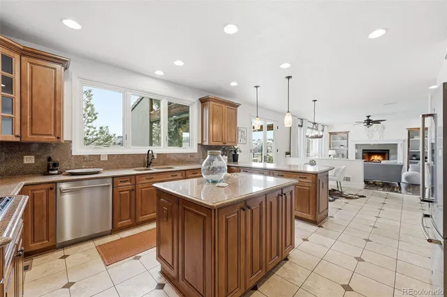 $1,199,500 | 7086 Esperanza Drive, Castle Pines, CO 80108