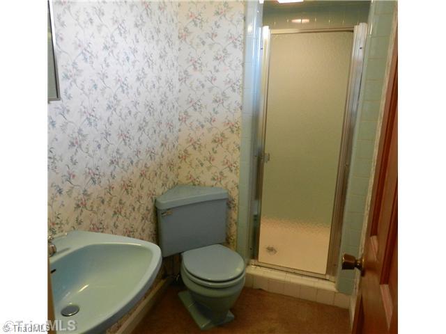 171 Cana Road Mocksville, NC 27028 - Photo 11 of 16 Bath.