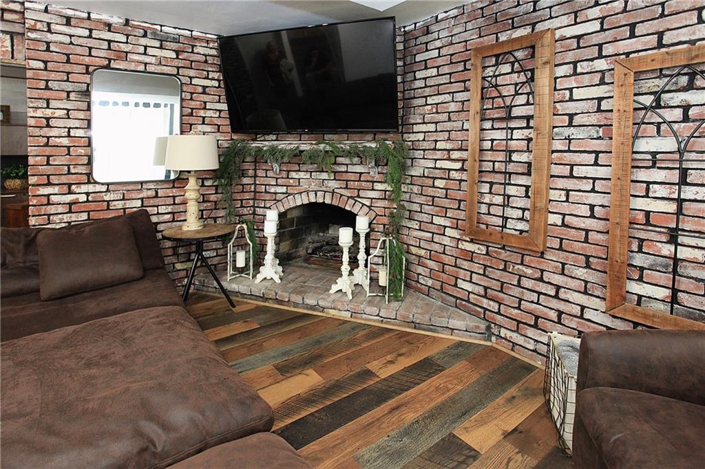 2451 Saunders Station Road Monroeville, PA 15146 - Photo 15 of 24 Gallery Image 15