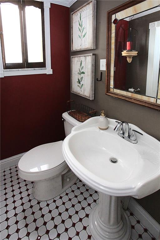 2451 Saunders Station Road Monroeville, PA 15146 - Photo 19 of 24 Gallery Image 19