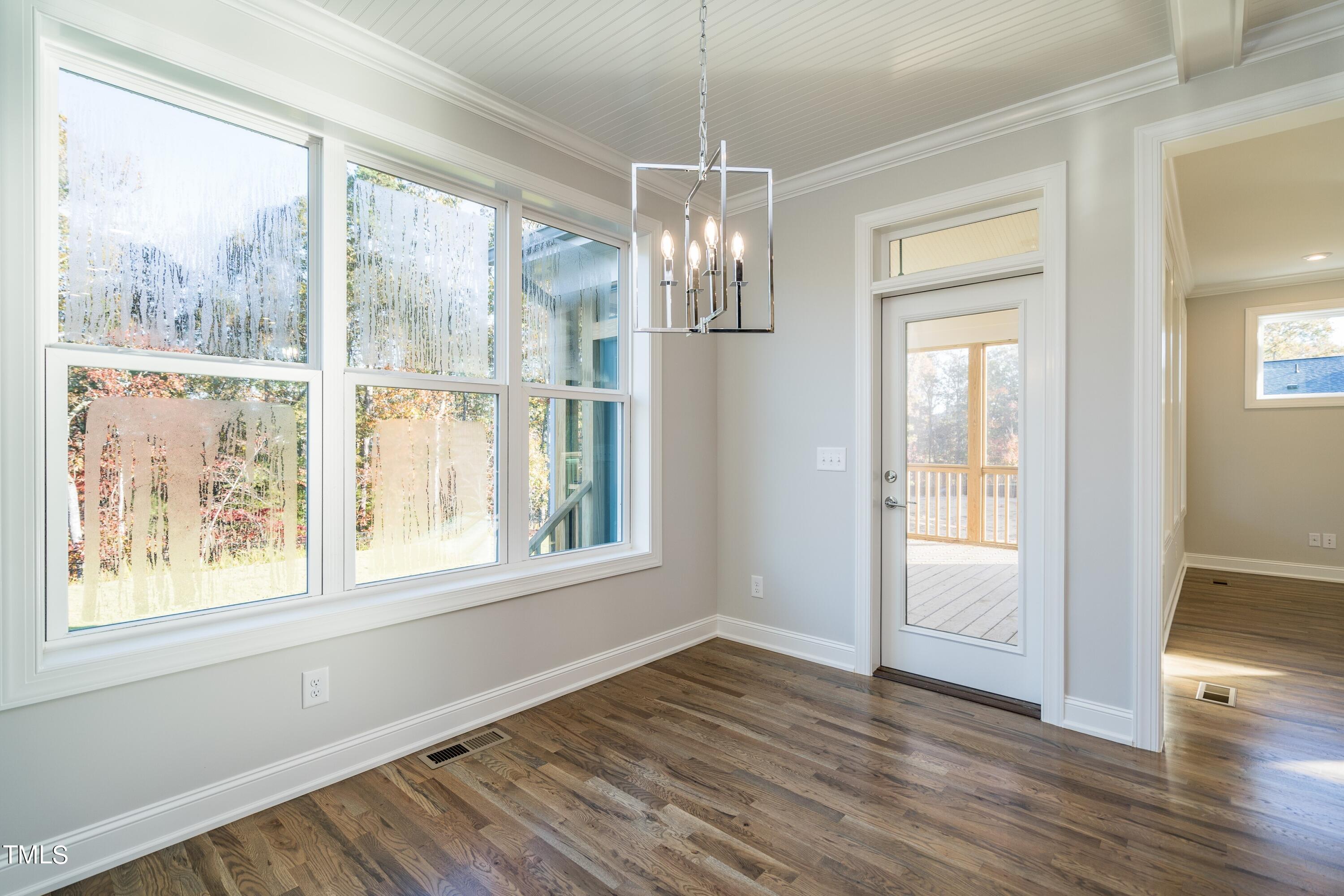 6031 Scalybark Road Durham, NC 27712 - Photo 11 of 29 011_ Breakfast Nook