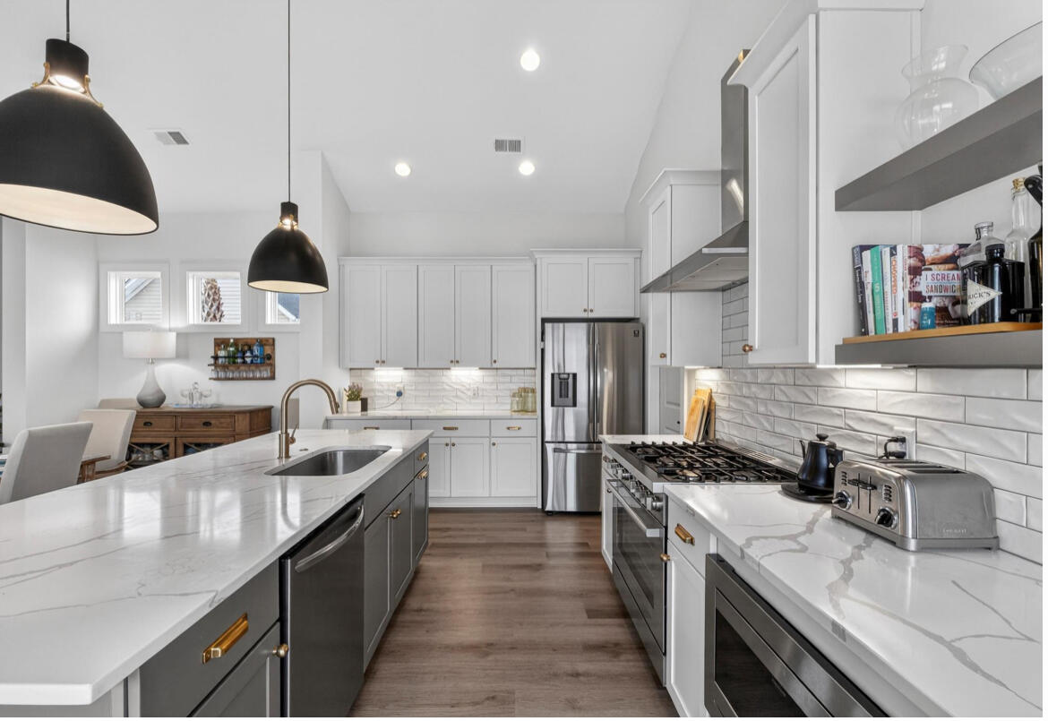 310 Ripple Park Drive Summerville, SC 29486 - Photo 12 of 41 IMG_3047