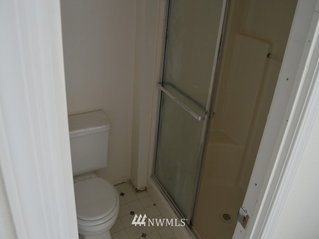 4334 Dyes Inlet Road Northwest Bremerton, WA 98312 - Photo 17 of 25 Gallery Image 17