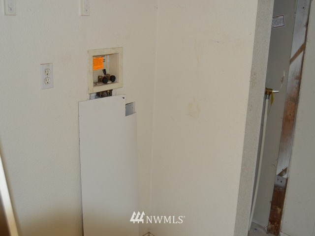 4334 Dyes Inlet Road Northwest Bremerton, WA 98312 - Photo 24 of 25 Gallery Image 24